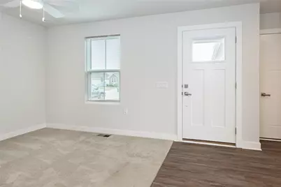 6639 Crystal Harbour Drive, Middletown, OH 45042 - Photo 3