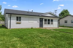 187 Poe Ln, Xenia, OH 45385 - Photo 3