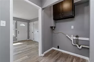 187 Poe Ln, Xenia, OH 45385 - Photo 11