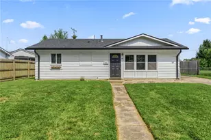 187 Poe Ln, Xenia, OH 45385 - Photo 1