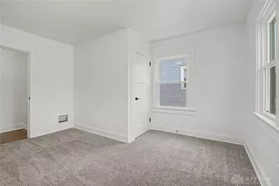 44 E Beechwood Avenue, Dayton, OH 45405 - Photo 19