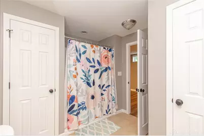 2650 Wyndham Drive, Beavercreek, OH 45431 - Photo 45