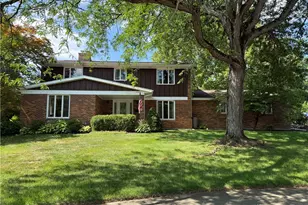 2727 Wellsford Dr, Springfield, OH 45503 - Photo 1