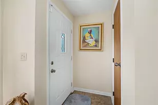 7631-7633 Downing St, Butler Twp, OH 45414 - Photo 7