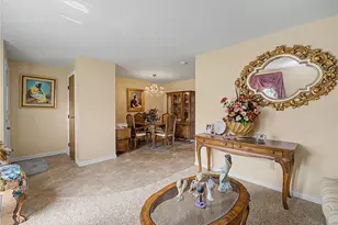 7631-7633 Downing St, Butler Twp, OH 45414 - Photo 9