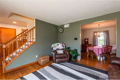 1036 Decker Drive, Miamisburg, OH 45342 - Photo 9