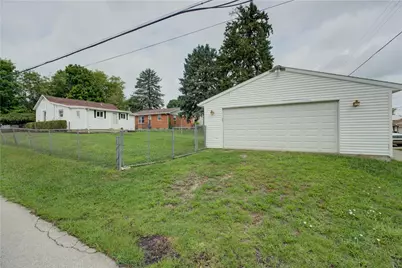 229 Hart Avenue, Greenville, OH 45331 - Photo 3