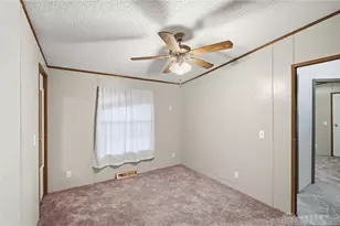 141 S Point Dr, Fairborn, OH 45324 - Photo 29