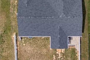 1047 Brooke Ln, Xenia, OH 45385 - Photo 3