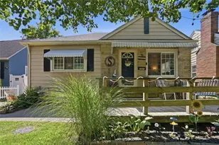 2847 White Oak Dr, Dayton, OH 45420 - Photo 3