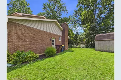 6500 Kevton Court, Clayton, OH 45415 - Photo 3