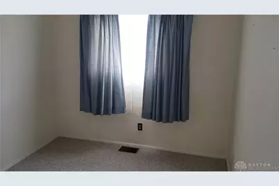 4611 Amesborough Road, Dayton, OH 45420 - Photo 7