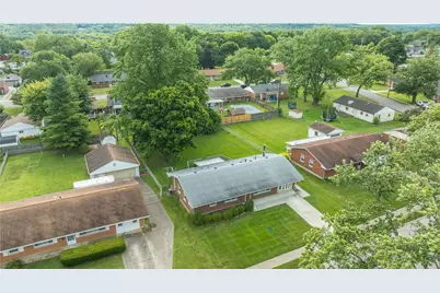 305 Lang Court, Union, OH 45322 - Photo 5