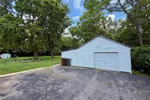 358 Olive Rd, Dayton, OH 45417 - Photo 3