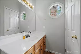 1176 Pickett Ridge Ct, Beavercreek, OH 45434 - Photo 45