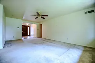 2228 E Whipp Rd, Kettering, OH 45440 - Photo 7