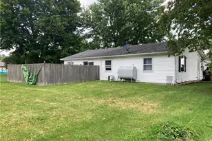217 Monfort St, College Corner, OH 45003 - Photo 9