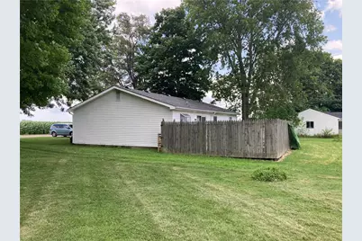 217 Monfort Street, College Corner, OH 45003 - Photo 7