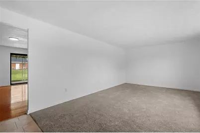 617 Bradfield Drive, Trotwood, OH 45426 - Photo 9