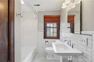 26 Brown St, Dayton, OH 45402 - Photo 33