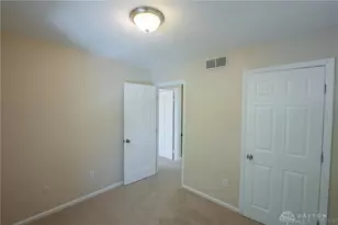 402 Gwinnett Cmns, Washington Twp, OH 45459 - Photo 21