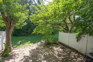402 Gwinnett Cmns, Washington Twp, OH 45459 - Photo 31