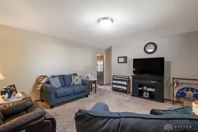 2250 Banyon Drive, Beavercreek, OH 45431 - Photo 9