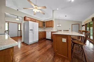 525 Burdick Dr, Washington Court House, OH 43160 - Photo 5