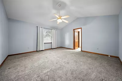525 Burdick Drive, Washington Court House, OH 43160 - Photo 9