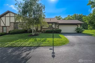 28 Tamarack Trail, Springboro, OH 45066 - Photo 1