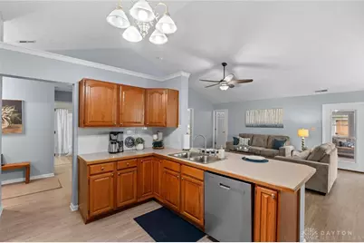 498 Kathys Way, Xenia, OH 45385 - Photo 13