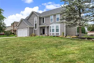 1933 Glen Meadow Way, Beavercreek, OH 45432 - Photo 5