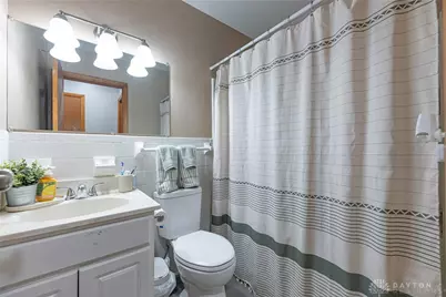 5042 Lindbergh Boulevard, West Carrollton, OH 45449 - Photo 13
