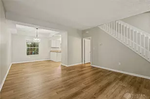 2263 Polo Park Dr, Dayton, OH 45439 - Photo 9