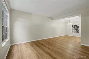 2263 Polo Park Dr, Dayton, OH 45439 - Photo 9