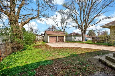 125 E Siebenthaler Avenue, Dayton, OH 45405 - Photo 41