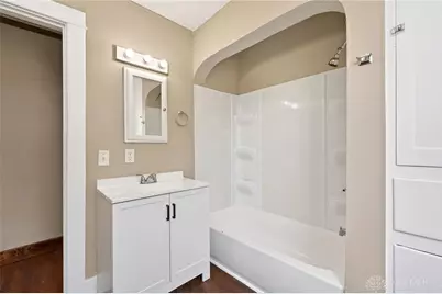 125 E Siebenthaler Avenue, Dayton, OH 45405 - Photo 33