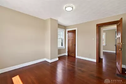 125 E Siebenthaler Avenue, Dayton, OH 45405 - Photo 23