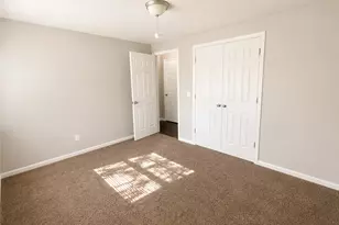 11649 Pippin Rd, Colerain Township, OH 45231 - Photo 11