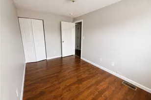 11649 Pippin Rd, Colerain Township, OH 45231 - Photo 13