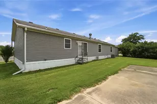 3399 Christina Dr, New Carlisle, OH 45344 - Photo 39