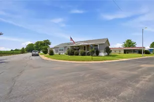 3399 Christina Dr, New Carlisle, OH 45344 - Photo 41