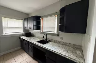 732 Brooklyn Ave, Dayton, OH 45402 - Photo 9