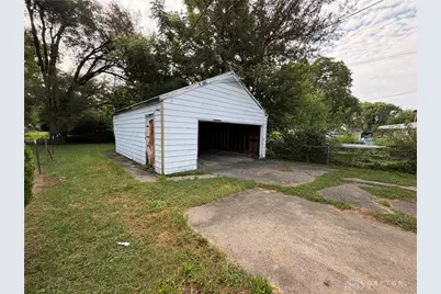732 Brooklyn Avenue, Dayton, OH 45402 - Photo 17