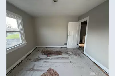 749 Maplehurst Avenue, Dayton, OH 45402 - Photo 13