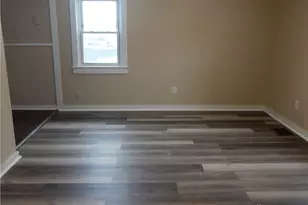231 S Shaffer St, Springfield, OH 45506 - Photo 3
