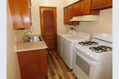 1239 Patterson Road #B, Dayton, OH 45420 - Photo 9