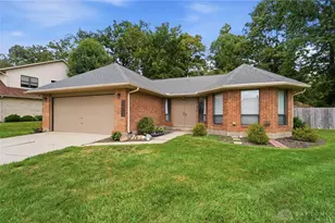 8953 Emeraldgate Dr, Huber Heights, OH 45424 - Photo 1