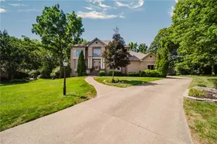 65 N Countryside Dr, Troy, OH 45373 - Photo 3