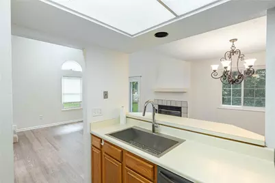 1184 Bay Harbour Circle, Washington Twp, OH 45458 - Photo 9